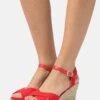 Anna Field Sandalen Met Sleehak - Red -Anna Field Winkel 2a24da499504452d8e2b288f336e088b