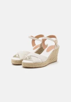 Anna Field Sandalen Met Plateauzool - Beige -Anna Field Winkel 6db4dcbe60f941379e179b038e50cbaf