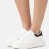 Anna Field Sneakers Laag - White/Black 2 Anna Field Sneakers Laag - White/Black -Anna Field Winkel 9c572a7f91b64cea814a18f9b535ba92